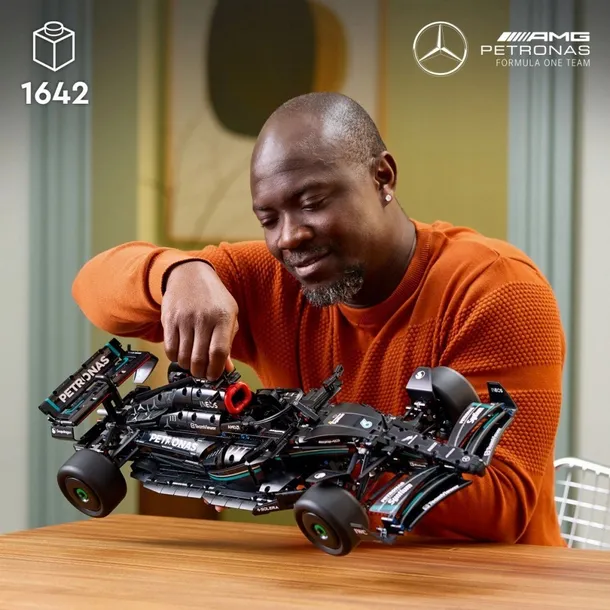 klocki-technic-42171-mercedes-amg-f1-w14-e-performance-numer-produktu-42171