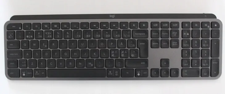 logitech-mx-keys-nordic-stan-nowy