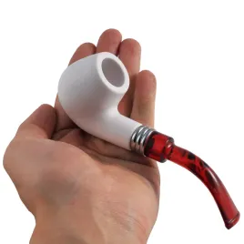 fajka-plastikowa-eksponat-do-zdjec