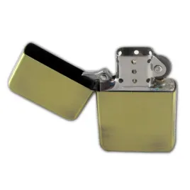 zapalniczka-benzynowa-zlota-matowa
