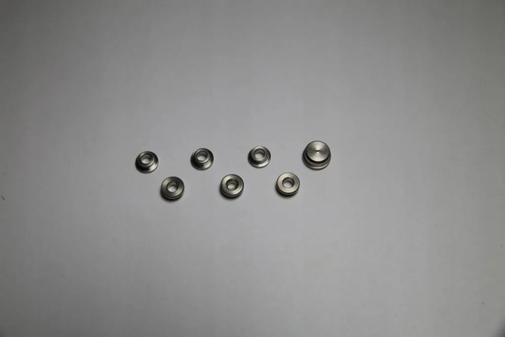 tk-cs002-tulejki-metalowe-stan-nowy