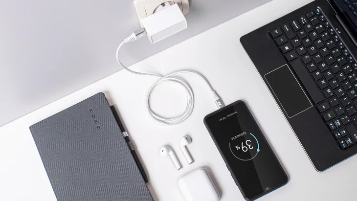 kabel-usb-micro-usb-1m-pd-quick-charge-rebel-stan-opakowania-oryginalne