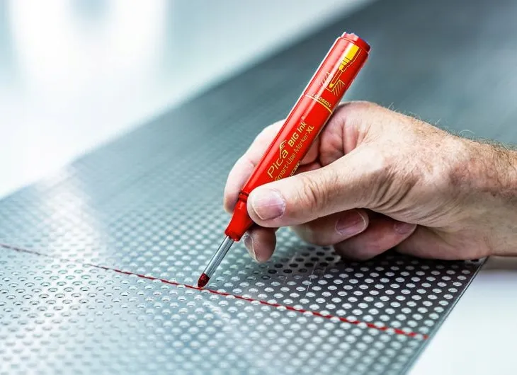 marker-permanentny-pica-170-40-czerwony-stan-nowy-waga-z-opakowaniem-0-05-kg
