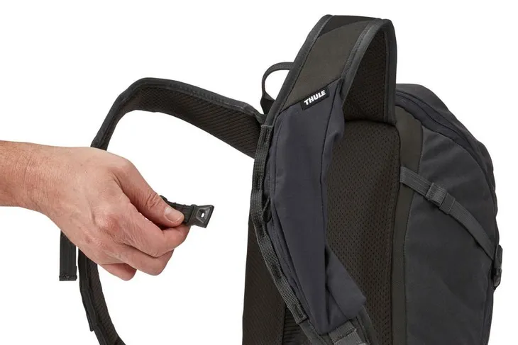 thule-alltrail-x-15l-3204127-stan-nowy