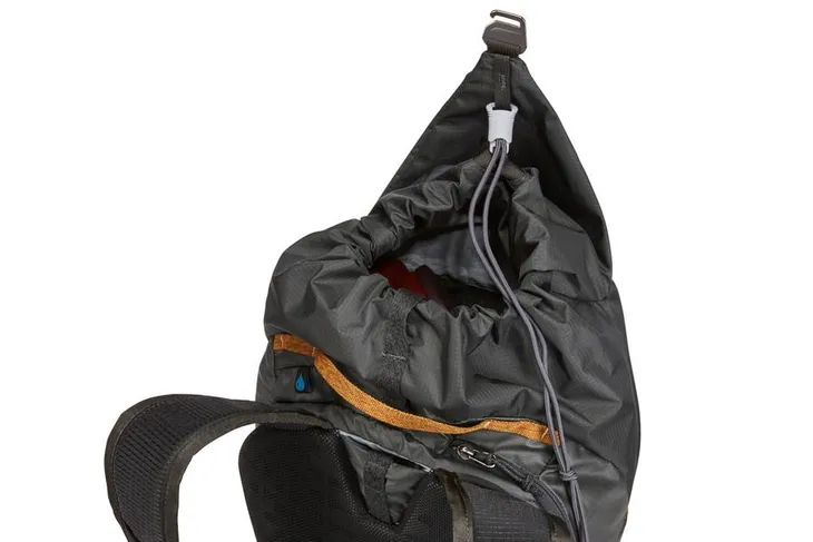thule-stir-20l-3204091-stan-nowy