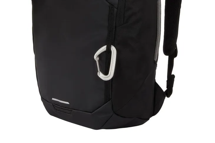 thule-chasm-backpack-26l-3204292-stan-nowy