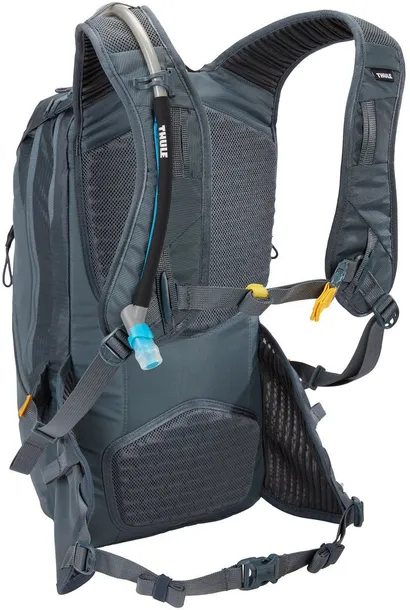thule-rail-backpack-18l-3204482-stan-nowy