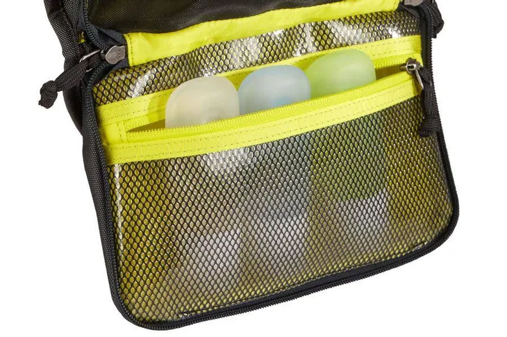 thule-subterra-toiletry-bag-3203910-stan-nowy