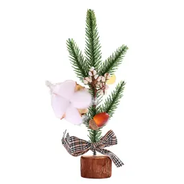 mala-swiateczna-choinka-z-dekoracjami-25cm