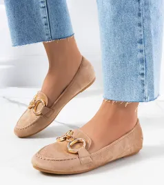 bezowe-mokasyny-z-klamra-castor