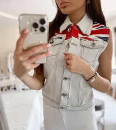 niebieska-jeansowa-kamizelka-damska-britty