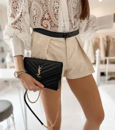 kremowe-eleganckie-spodenki-damskie-ghalia