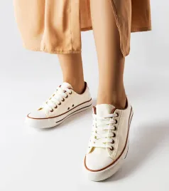 biale-materialowe-trampki-mascherone