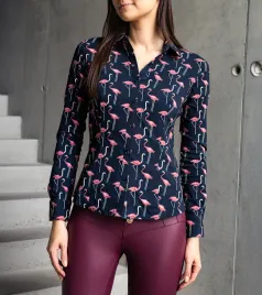 granatowa-koszula-zdobiona-nadrukiem-avenna