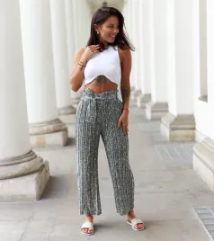 zielone-plisowane-spodnie-trevisano