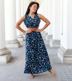 granatowy-komplet-z-topem-i-spodnica-genova