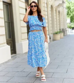 niebieskie-komplet-z-topem-i-spodnica-midi-elora