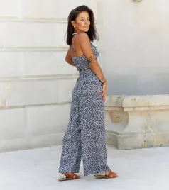 czarny-komplet-z-topem-i-spodniami-lia