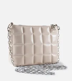 biala-torebka-pikowana-z-lancuszkiem-laas