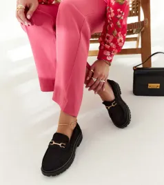 czarne-zamszowe-mokasyny-z-klamerka-barbara