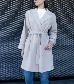 elegancki-bezowy-plaszcz-wiazany-oversize-bahera