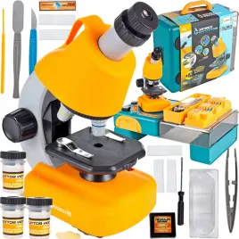 mikroskop-naukowy-z-akcesoriami-w-walizce-zabawka-dla-dzieci-640x