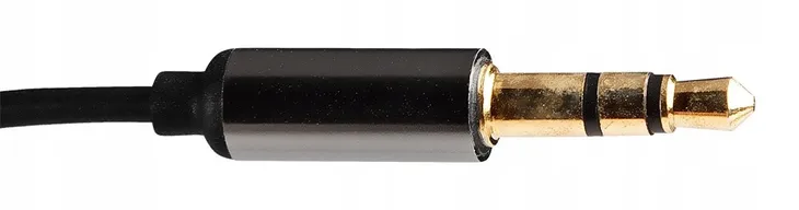 transmiter-samochodowy-aux-usb-kod-producenta-gd037