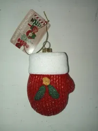 ozdoba-choinklowa-rekawiczka