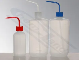 tryskawka-z-ldpe-z-czerwona-nasadka-1000ml