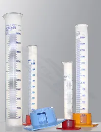 cylinder-pp-0010ml-skala-niebieska-ze-zdejmowana-podstawa