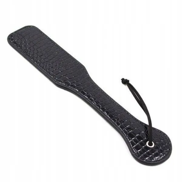 czarny-pecz-packa-bdsm-paletta-crocodile-spank-paddle-black