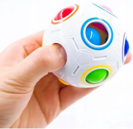 magic-fidget-ball-pileczka-magiczna-kula-gra-material-plastik