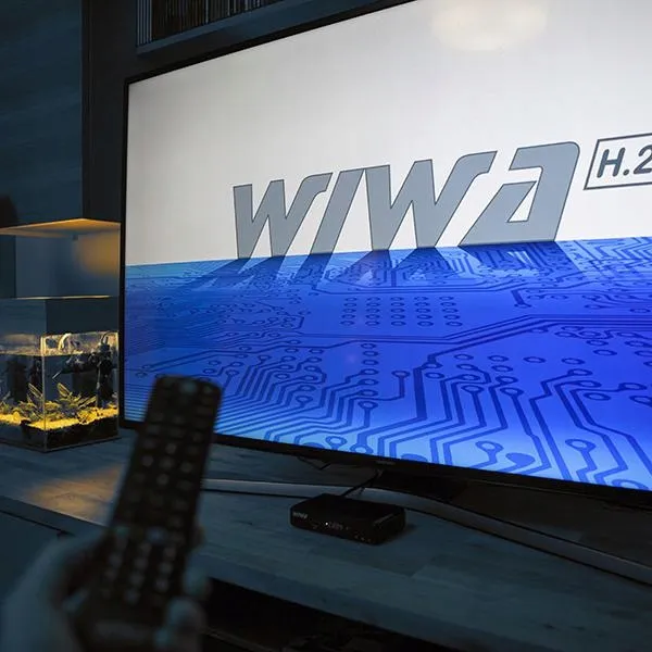 tuner-dvb-t-t2-wiwa-h-265-pro-waga-z-opakowaniem-0-4-kg