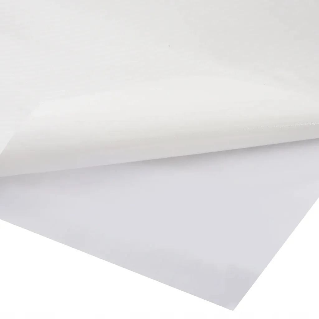 folia-samochodowa-4d-biala-100x150-cm-stan-nowy