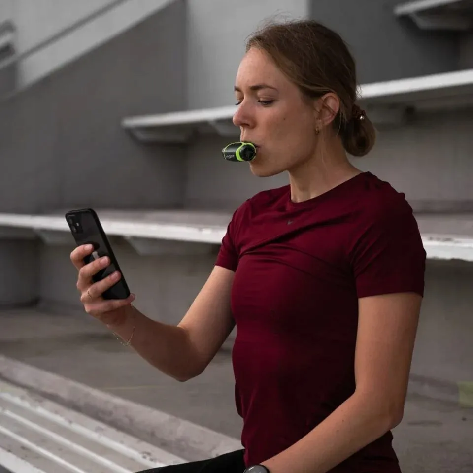 trenazer-oddechu-airofit-active