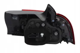 lampa-tylna-citroen-c4-cactus-09-14-le-valeo-047210
