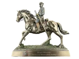 fogurka-marszalek-jozef-pilsudski-na-kasztance-veronese-cu02637a4