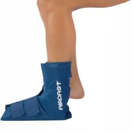 chlodzacy-mankiet-na-kostke-cryo-cuff