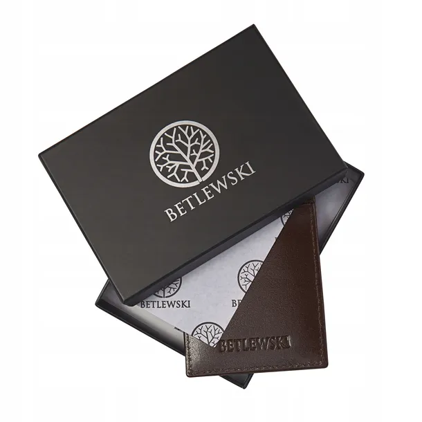 etui-na-karty-classic-brazowy-marka-betlewski