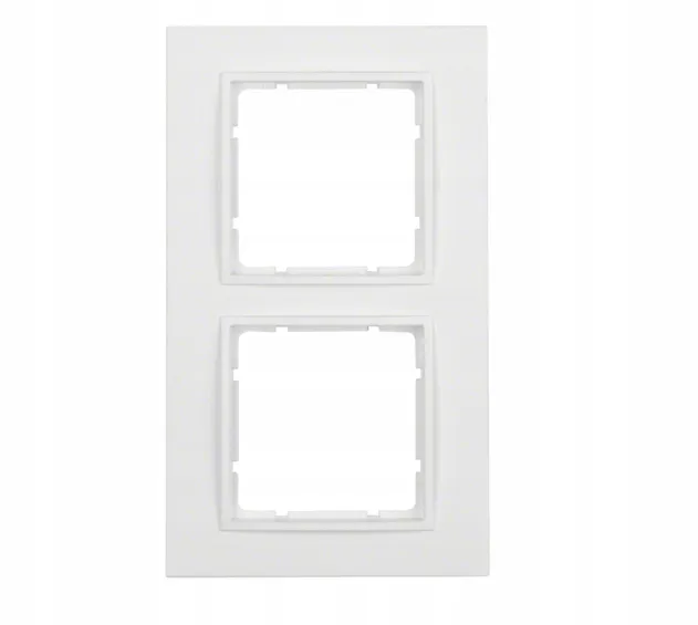 berker-b7-bialy-ramka-2-material-tworzywo-sztuczne