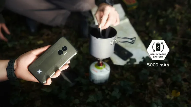 hammer-blade-v-5g-military-edition-rozdzielczosc-ekranu-px-2412-x-1080-px