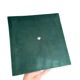 album-welurowy-aksamitny-30-stron-60-zdjec-25x25-cm-butelkowa-zielen
