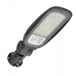 oprawa-uliczna-lampa-przemyslowa-drogowa-led-40w-mocna-parkingowa