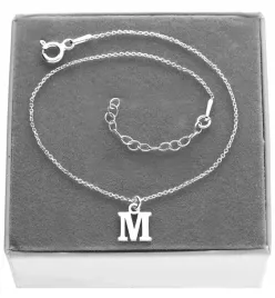 srebrna-bransoletka-z-literka-litera-m-lub-dowolna-inna-srebro-925-18-cm
