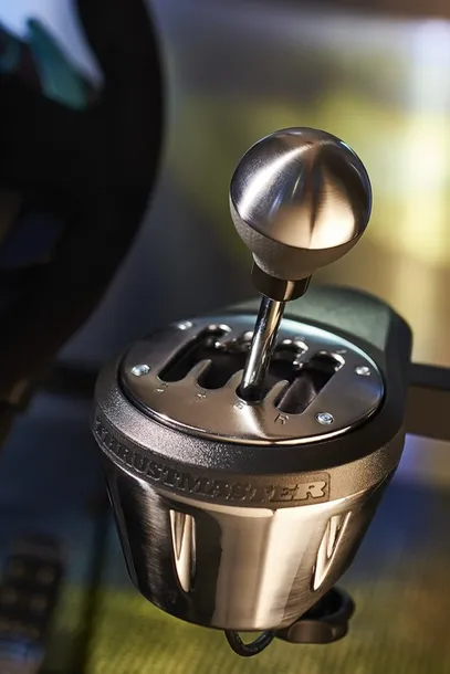 skrzynia-biegow-thrustmaster-th8a-stan-nowy-producent-bez-marki