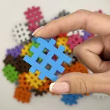 klocki-edukacyjne-marioinex-mini-waffle-140-elementow-dla-4-latka-wspieraja-wiek-dziecka-4-lata