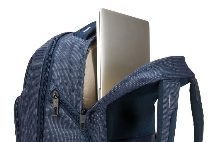 plecak-biznesowy-na-laptopa-thule-crossover-2-backpack-30l-dark-blue-32-stan-nowy