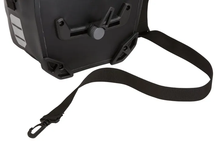 sakwy-rowerowe-thule-shield-pannier-13l-pair-black-3204205-stan-nowy