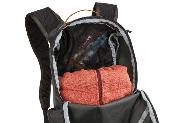 plecak-turystyczny-thule-stir-18l-obsidian-3204088-stan-nowy