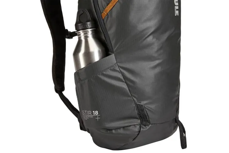 plecak-turystyczny-thule-stir-18l-obsidian-3204088-stan-nowy